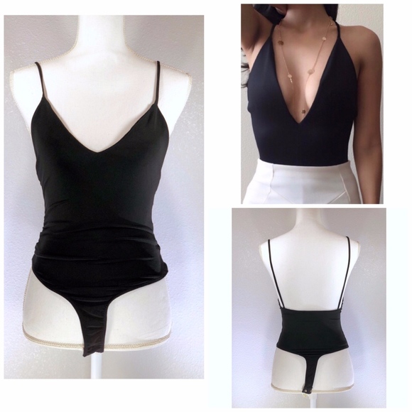 Boutique Tops - {BOUTIQUE} Black V-Neck Low Open Back Bodysuit